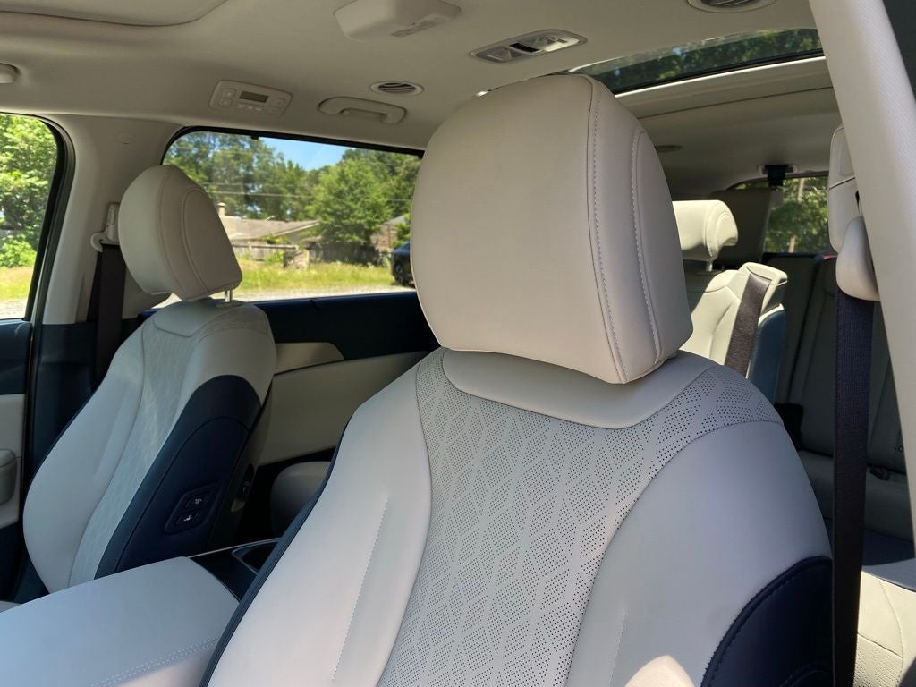 2026 Kia Carnival SX
