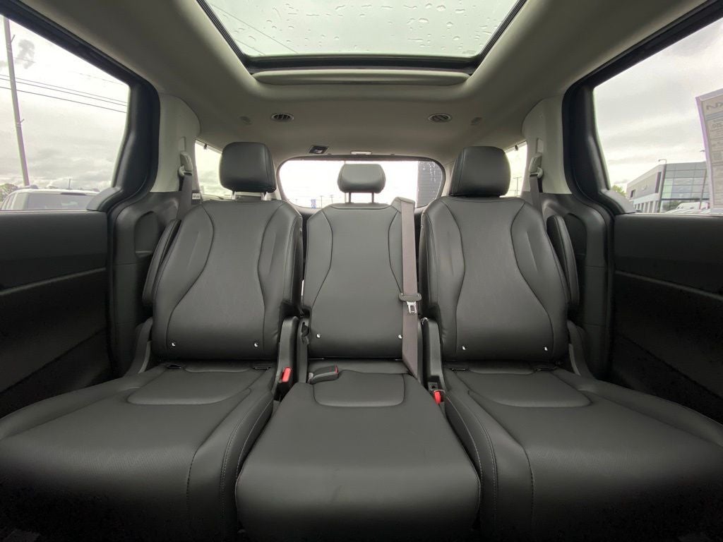 2026 Kia Carnival SX