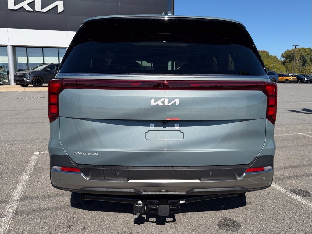 2027 Kia Carnival SX