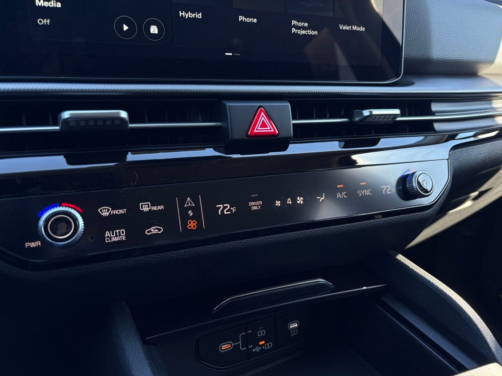 2026 Kia Sportage Hybrid LX