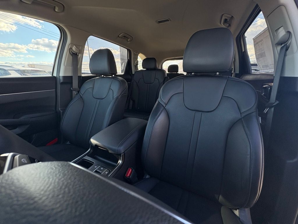 2025 Kia Sorento Hybrid EX