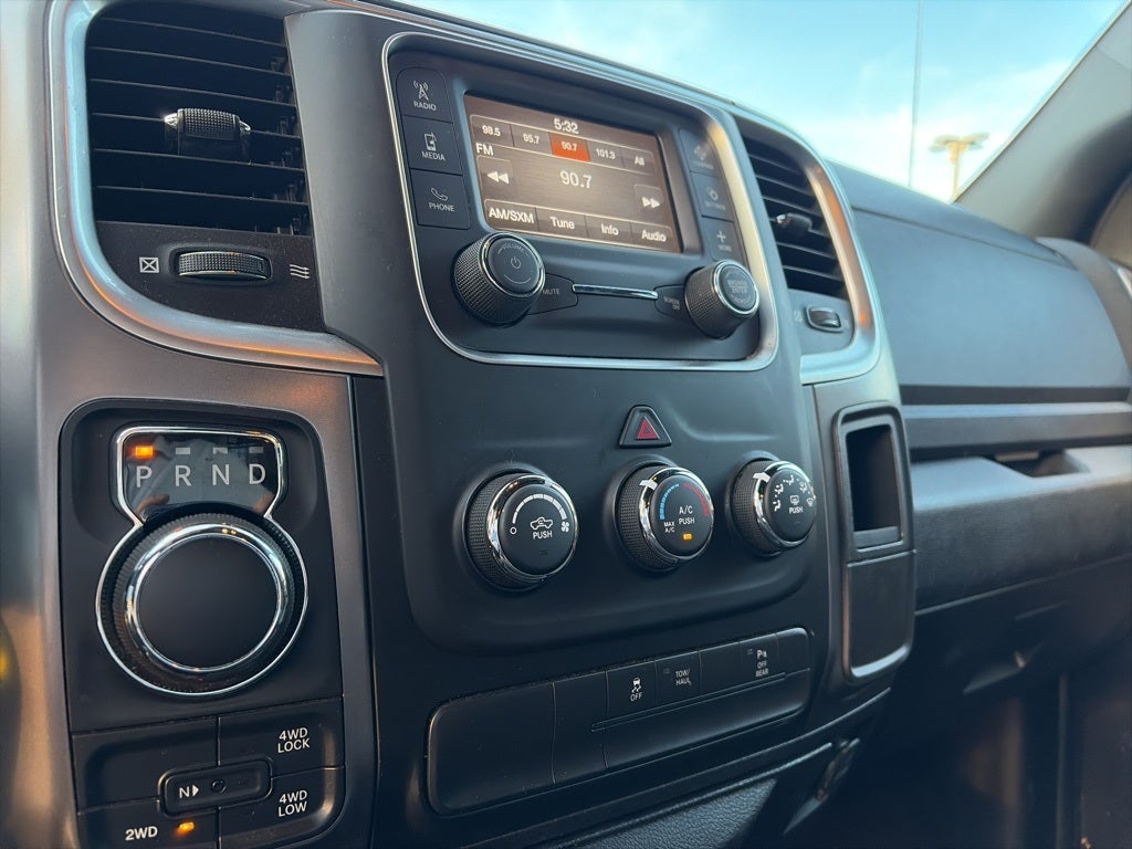 2021 RAM 1500 Classic Warlock 5.7 HEMI WARLOCK