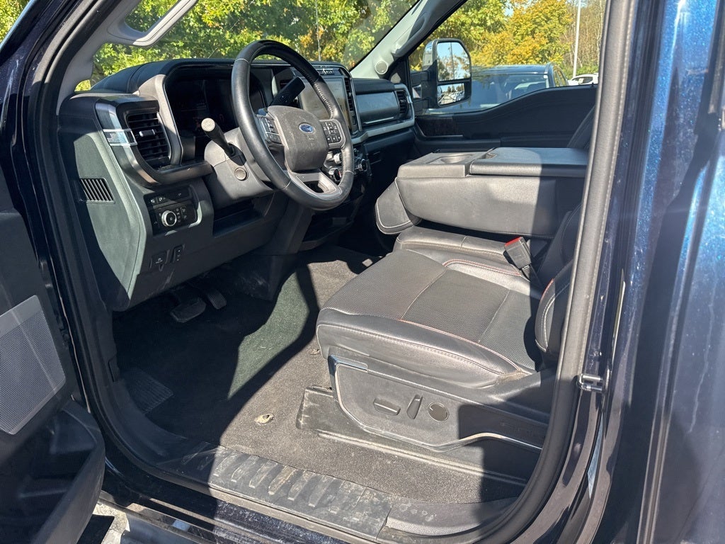 2023 Ford F-250SD Lariat 6.7 Diesel, 1 Owner