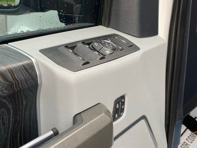2022 Ford F-450SD Limited