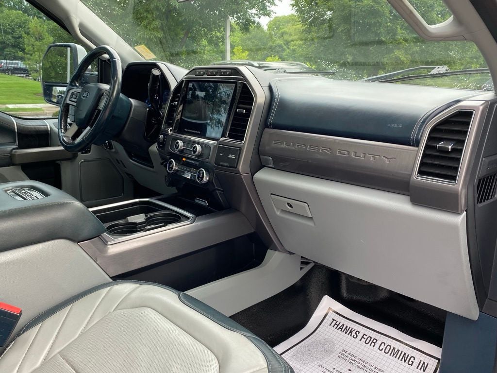 2022 Ford F-450SD Limited