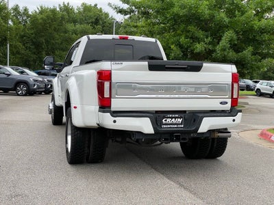 2022 Ford F-450SD Limited