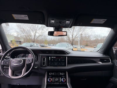 2022 GMC Yukon XL Denali AWD BLACKOUT
