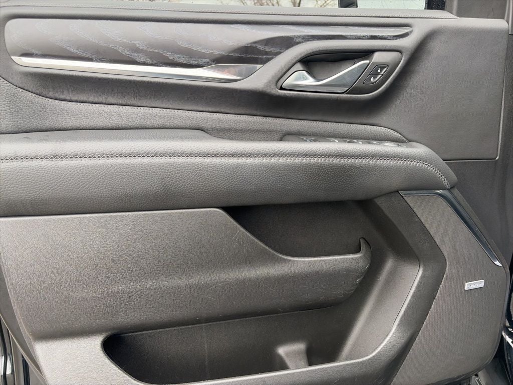 2022 GMC Yukon XL Denali AWD BLACKOUT