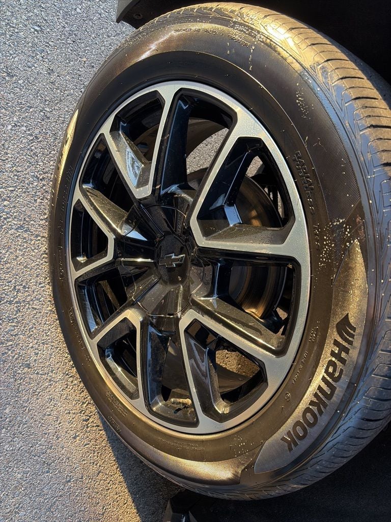 2022 Chevrolet Tahoe RST 8 PASSENGER! RST 4WD CLEAN CARFAX