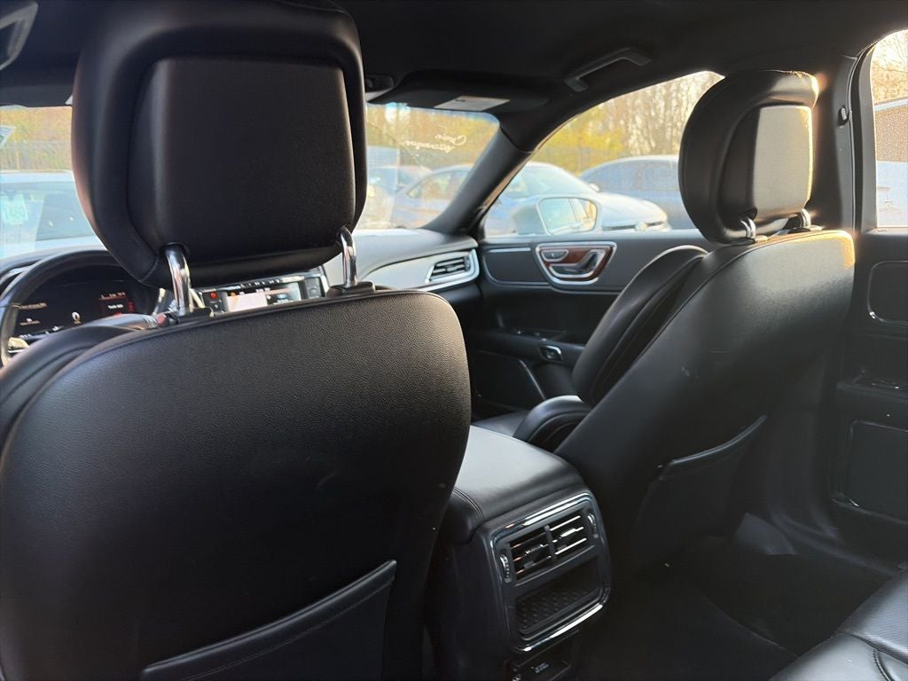 2018 Lincoln Continental Select