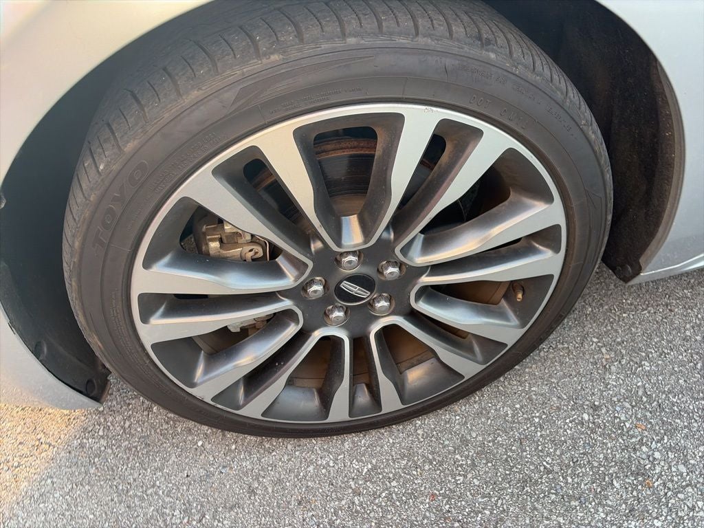 2018 Lincoln Continental Select