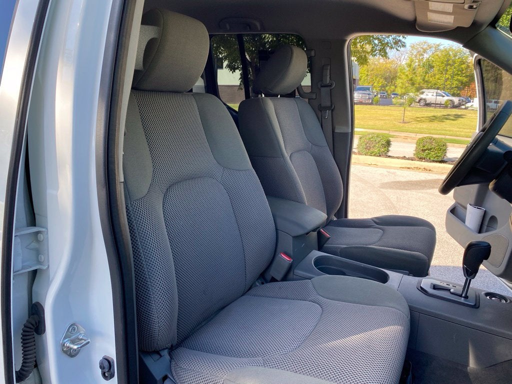 2021 Nissan Frontier SV