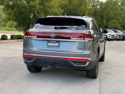 2025 Volkswagen Atlas Cross Sport 2.0T SE w/Technology