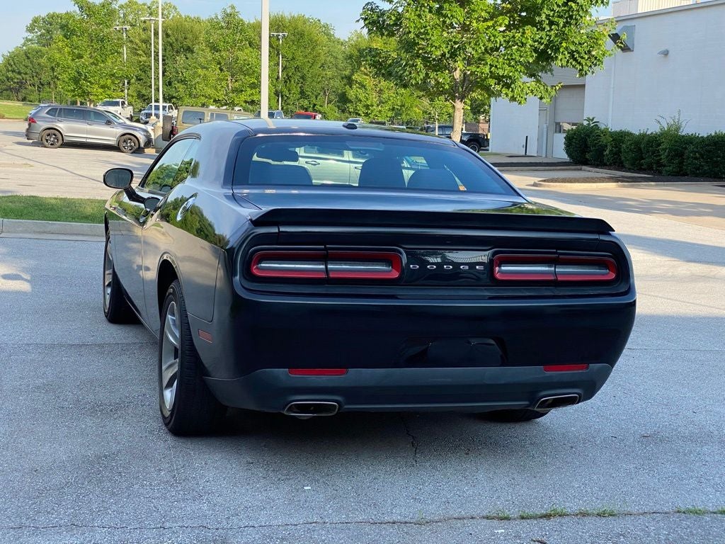 2015 Dodge Challenger SXT