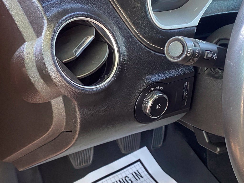 2015 Chevrolet Camaro 1LT