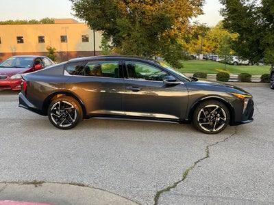 2025 Kia K4 GT-Line