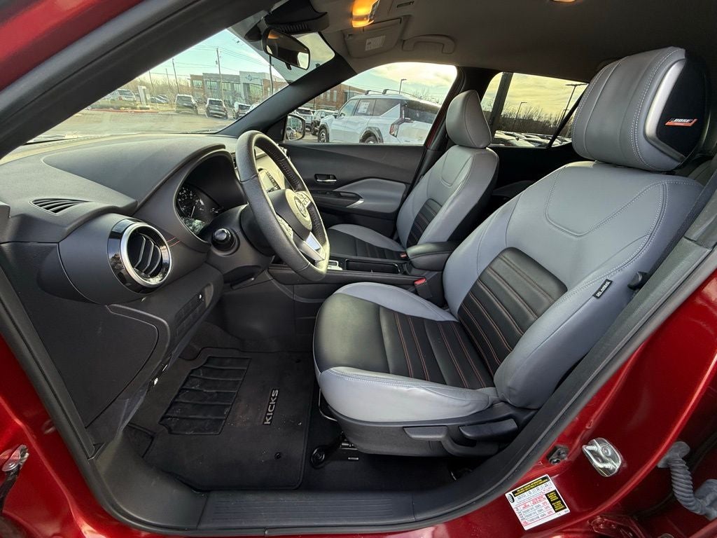 2021 Nissan Kicks SR