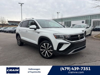 2024 Volkswagen Taos 1.5T SE Clean CARFAX 1-Owner