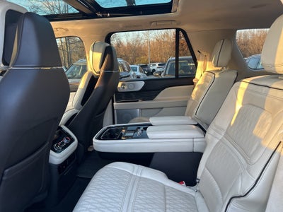 2018 Lincoln Navigator Black Label