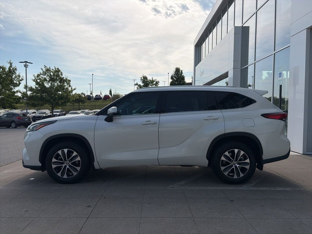 2020 Toyota Highlander XLE