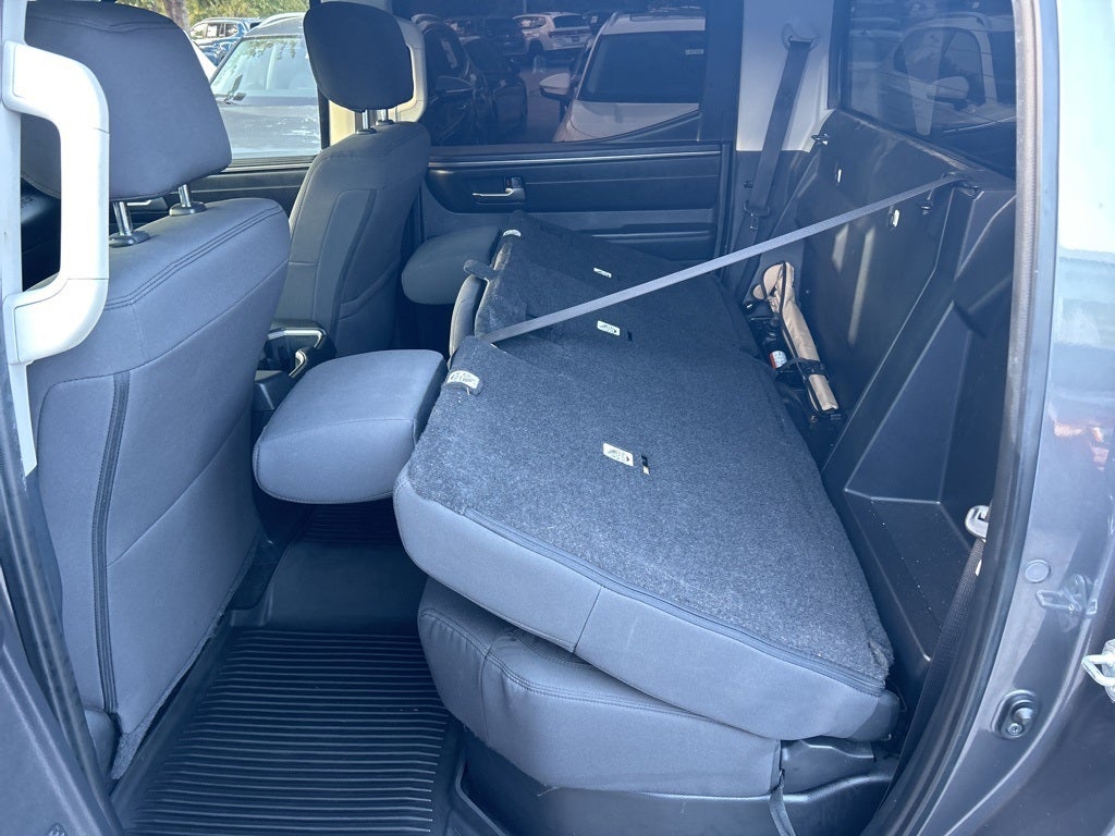 2022 Toyota Tundra SR5