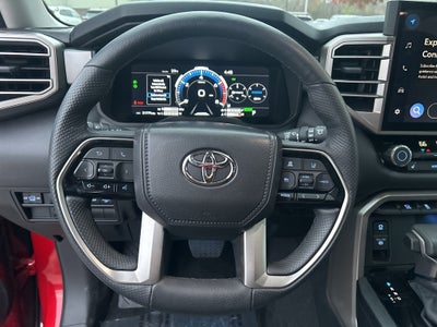 2024 Toyota Sequoia SR5