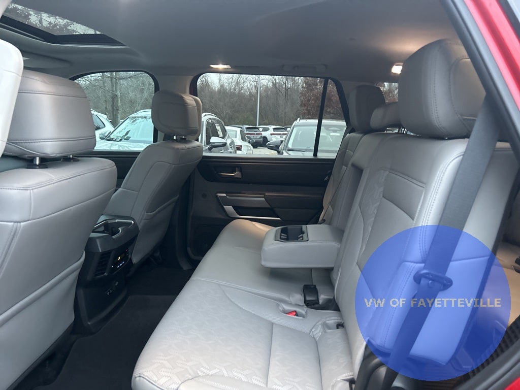 2024 Toyota Sequoia SR5