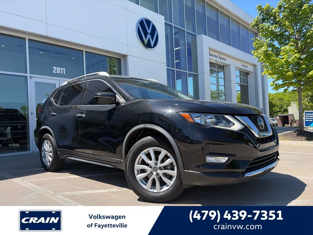 2018 Nissan Rogue SV CLEAN CARFAX LOW MILES