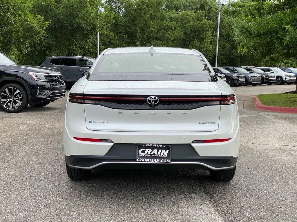 2024 Toyota Crown Limited