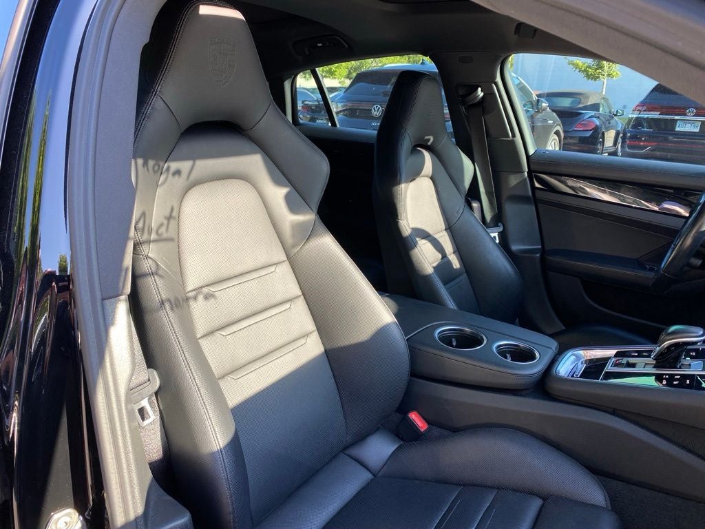 2022 Porsche Panamera 4S