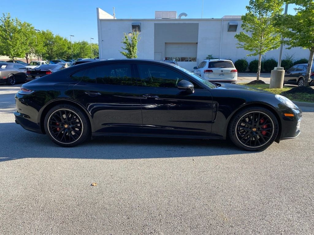 2022 Porsche Panamera 4S