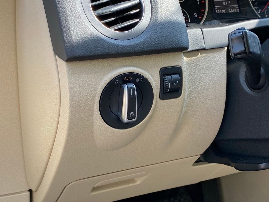 2016 Volkswagen Tiguan S