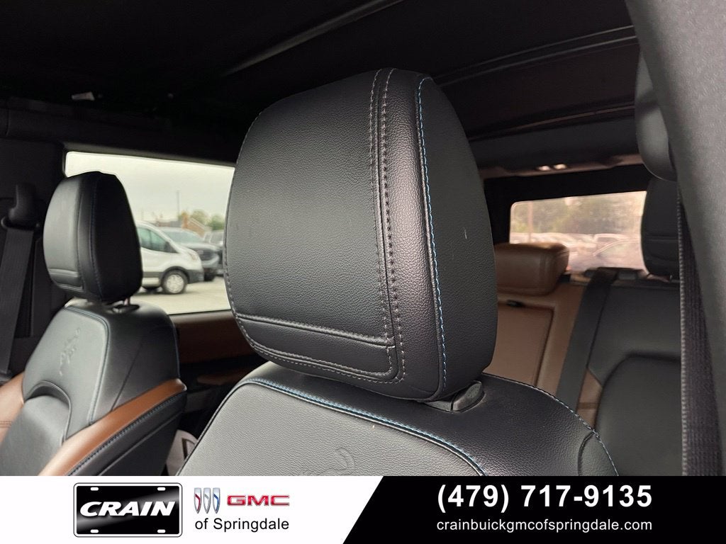 2023 Ford Bronco Outer Banks Sasquatch Package
