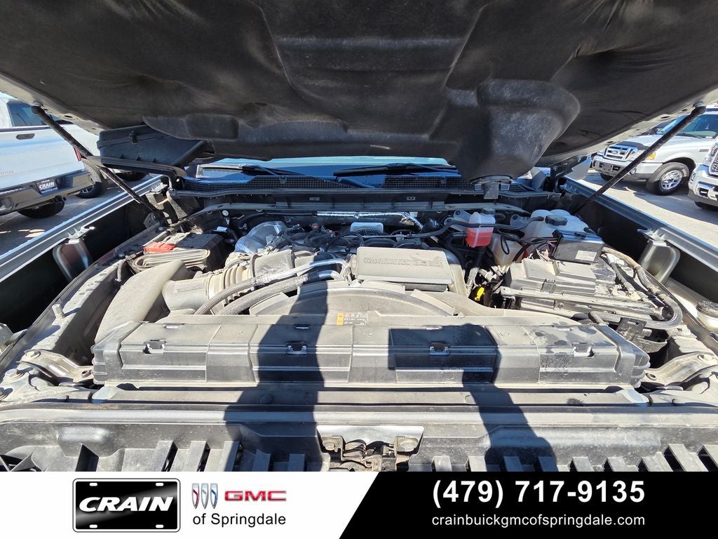 2025 Chevrolet Silverado 3500HD LTZ Gooseneck/5th Wheel Prep Package