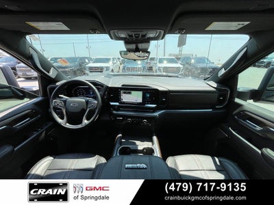 2024 Chevrolet Silverado 2500HD High Country Midnight Edition
