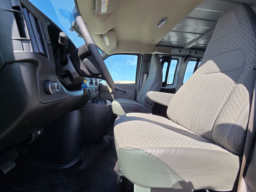 2024 Chevrolet Express 3500 Work Van Cargo