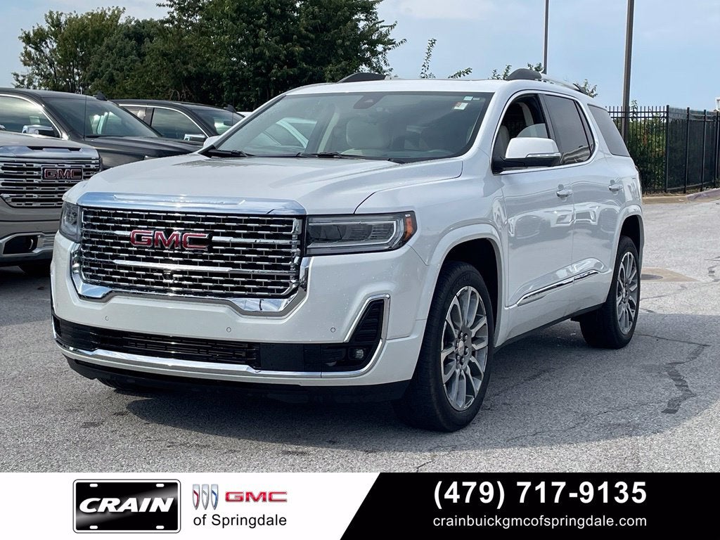 2023 GMC Acadia Denali