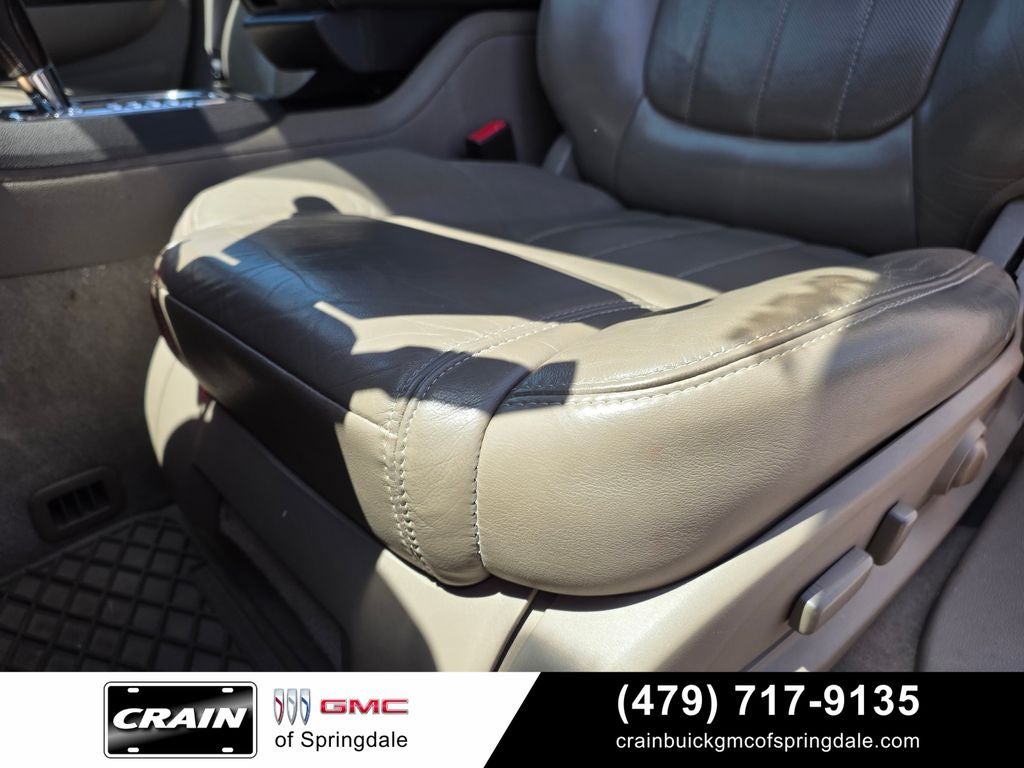 2014 GMC Acadia Denali Pano Roof / Rear DVD / Tech