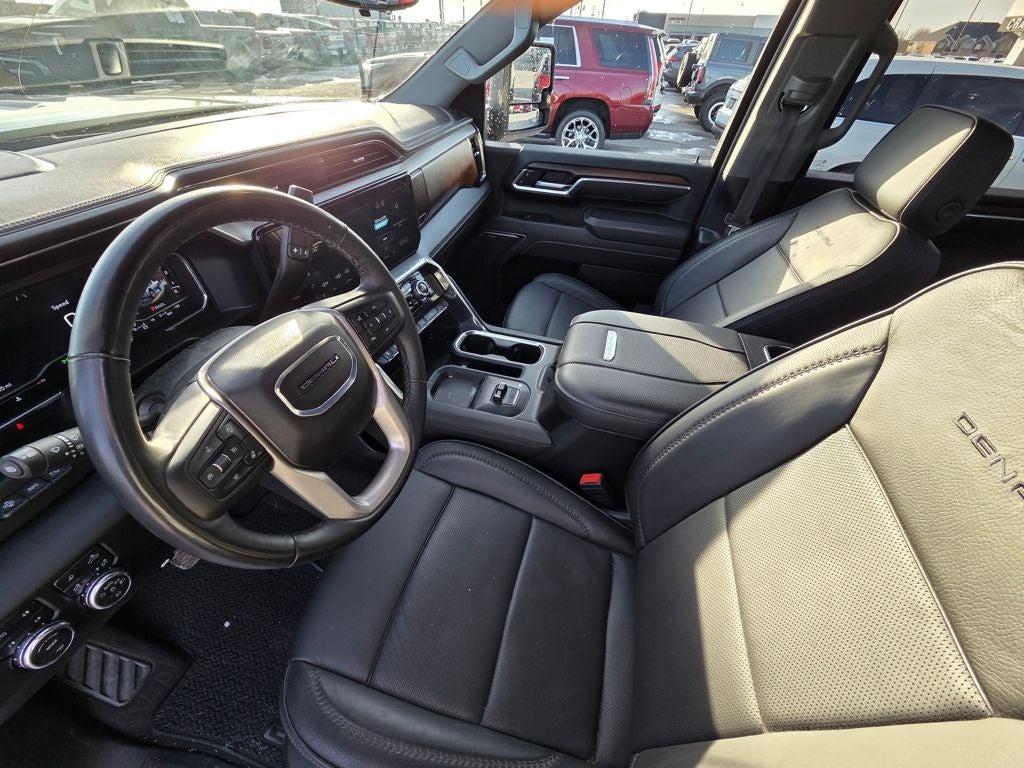 2025 GMC Sierra 2500HD Denali