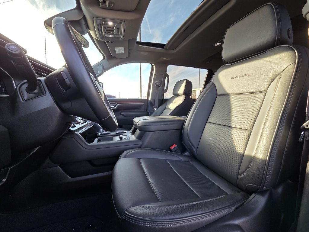 2025 GMC Sierra 2500HD Denali
