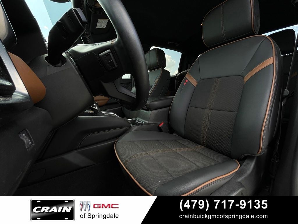 2024 GMC Canyon AT4