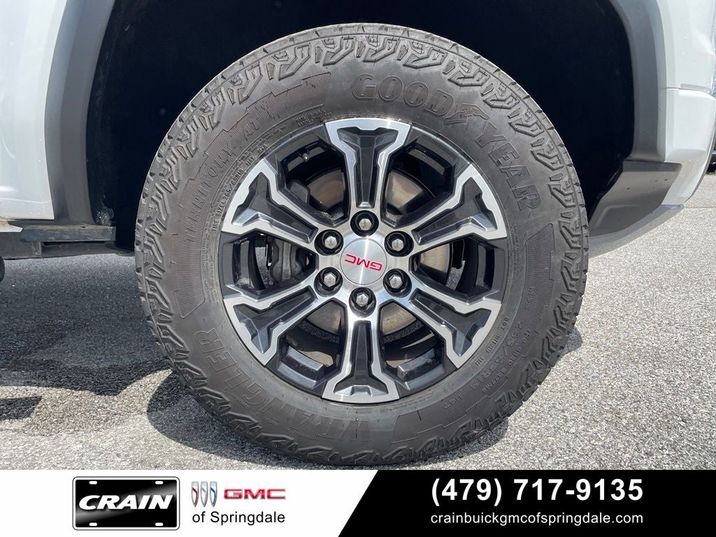 2024 GMC Canyon AT4