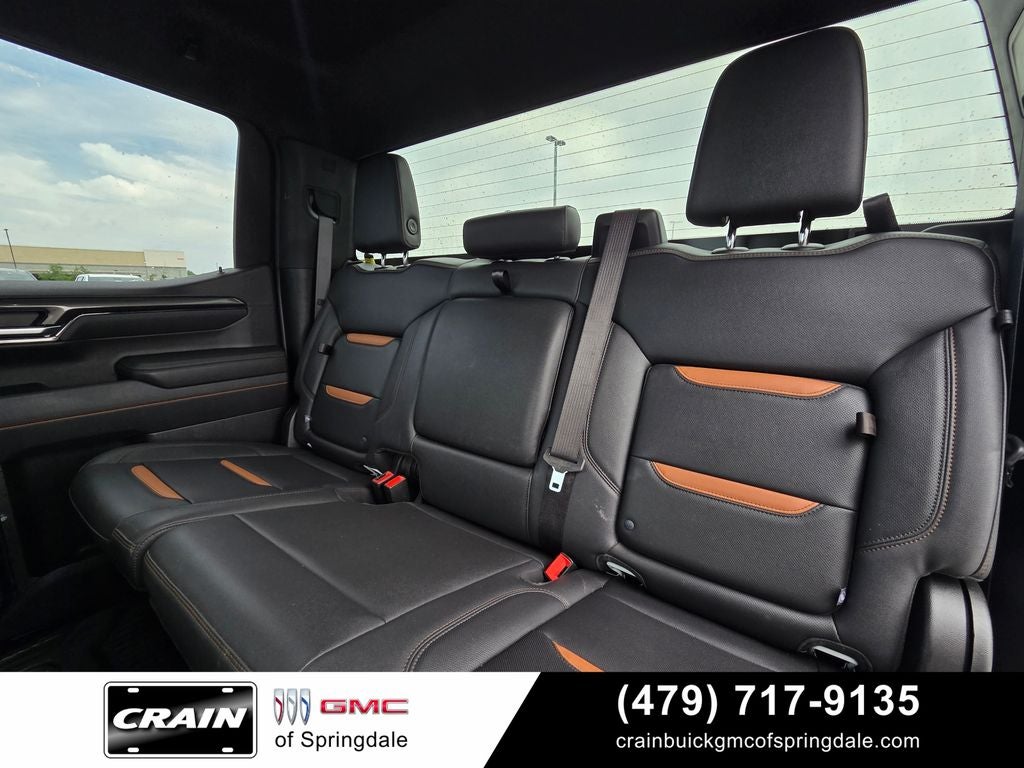 2025 GMC Sierra 1500 AT4