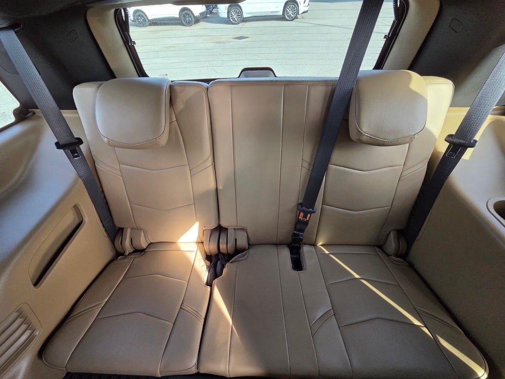 2018 Cadillac Escalade Platinum Edition