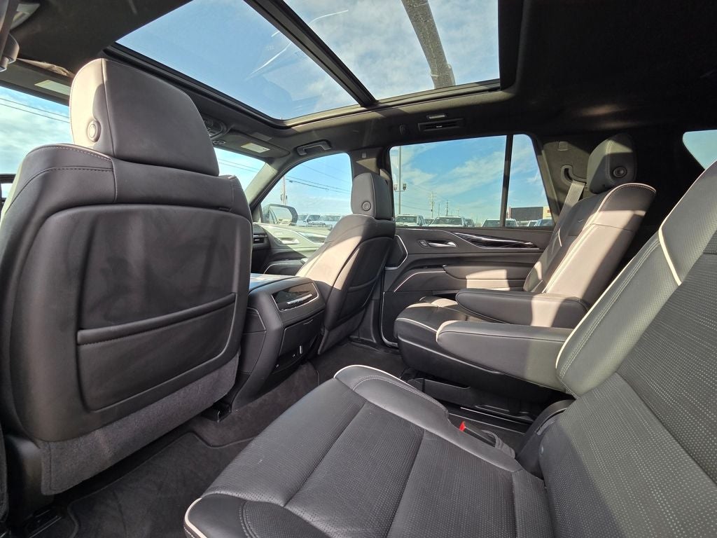 2024 Cadillac Escalade Sport