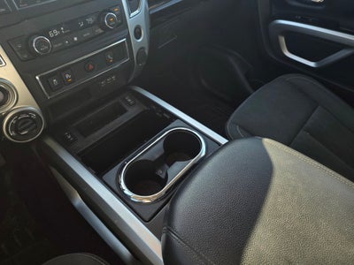 2019 Nissan Titan SV