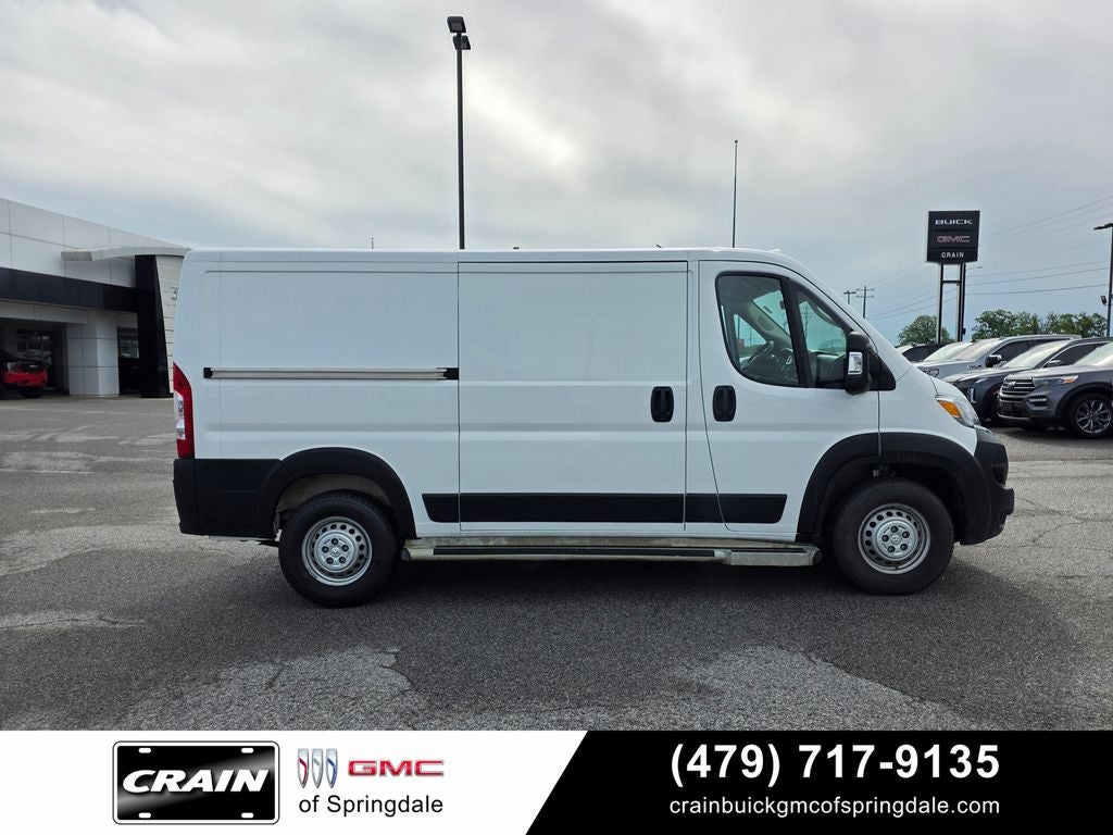 2025 RAM ProMaster 2500 Base 136 WB