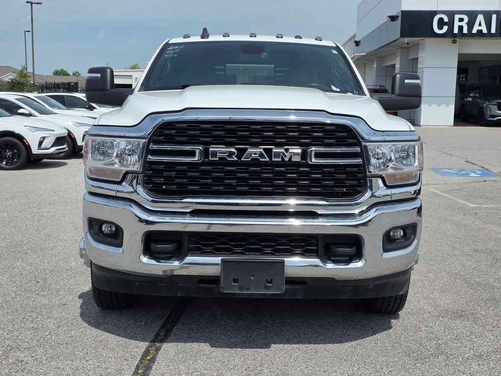 2024 RAM 3500 SLT
