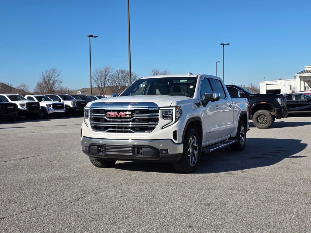 2024 GMC Sierra 1500 SLT