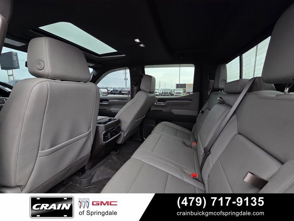 2025 GMC Sierra 1500 SLT